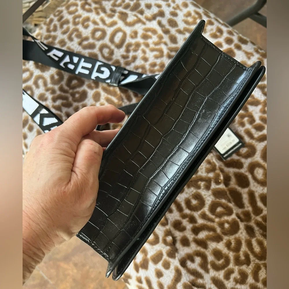 NEW Karl Lagerfeld Paris Simone Chic Crossbody Bag Purse Black Vegan Not Leather - Picture 8 of 9